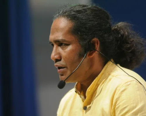 Vishwas during Vishwasutras session.
